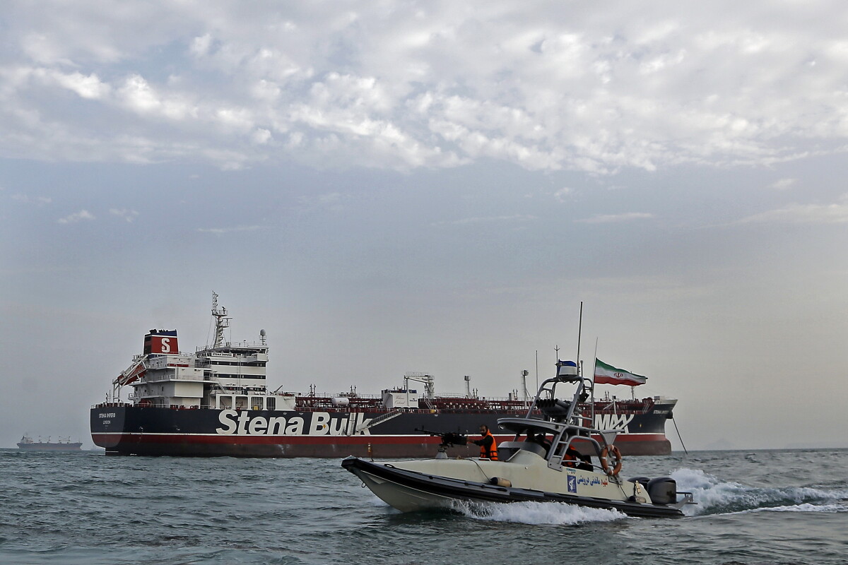 Los controles iraníes en el estrecho de Ormuz.