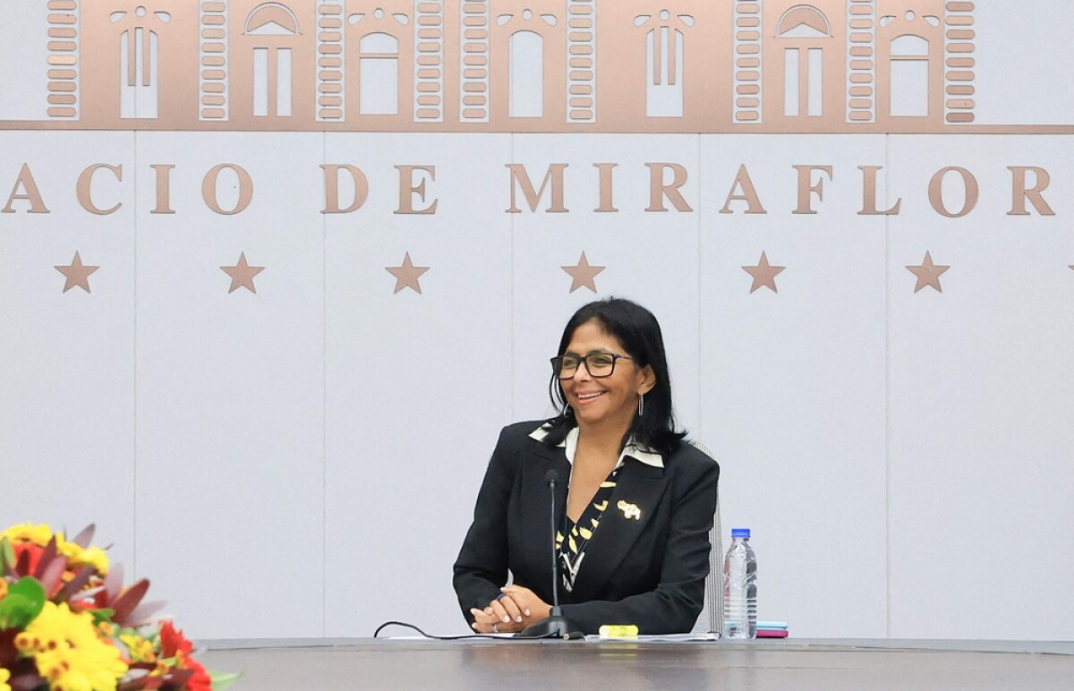 La presidenta interina de Venezuela, Delcy Rodríguez, en el Palacio de Miraflores, en Caracas