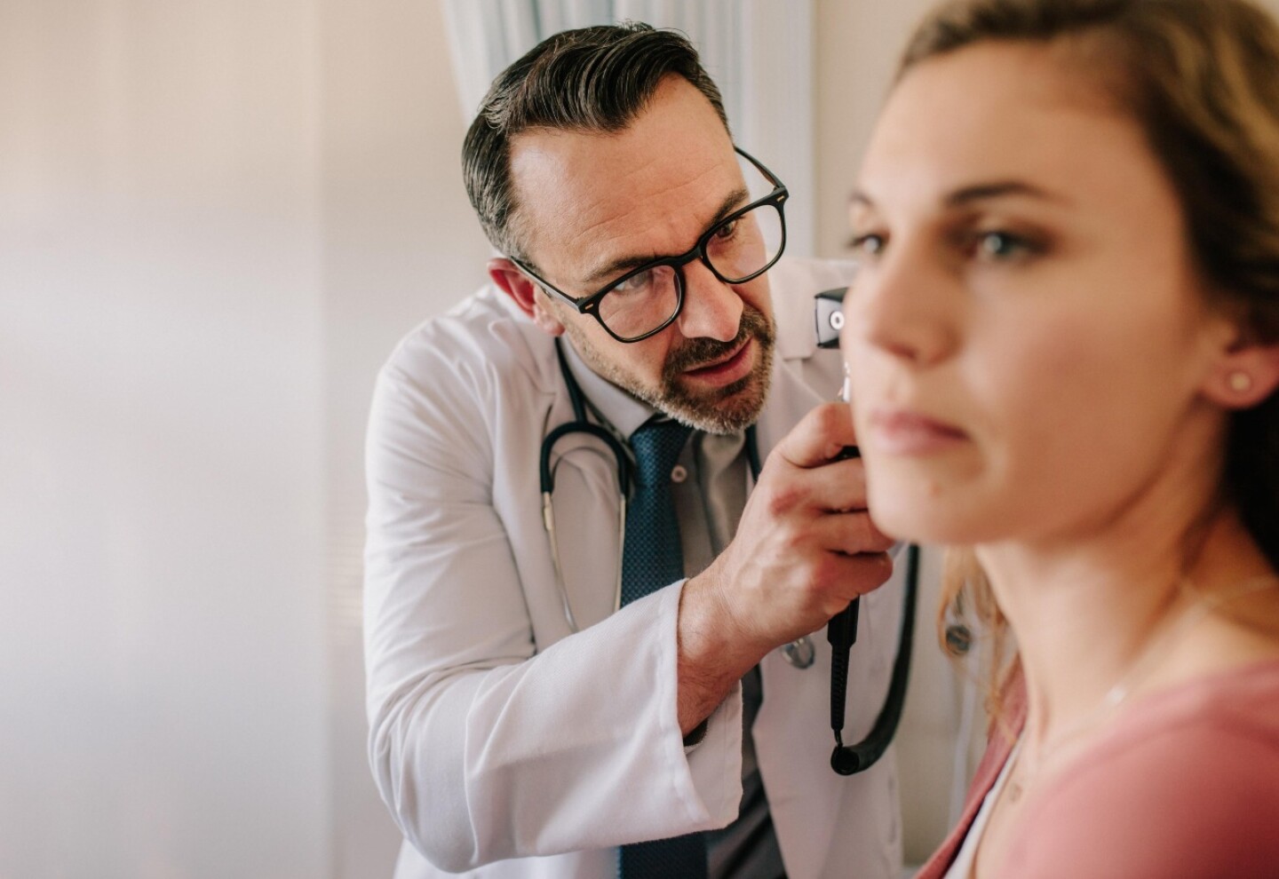 Mucho ruido y ¿pocas nueces?: así nos enferma el ruido - EL PAÍS Uruguay