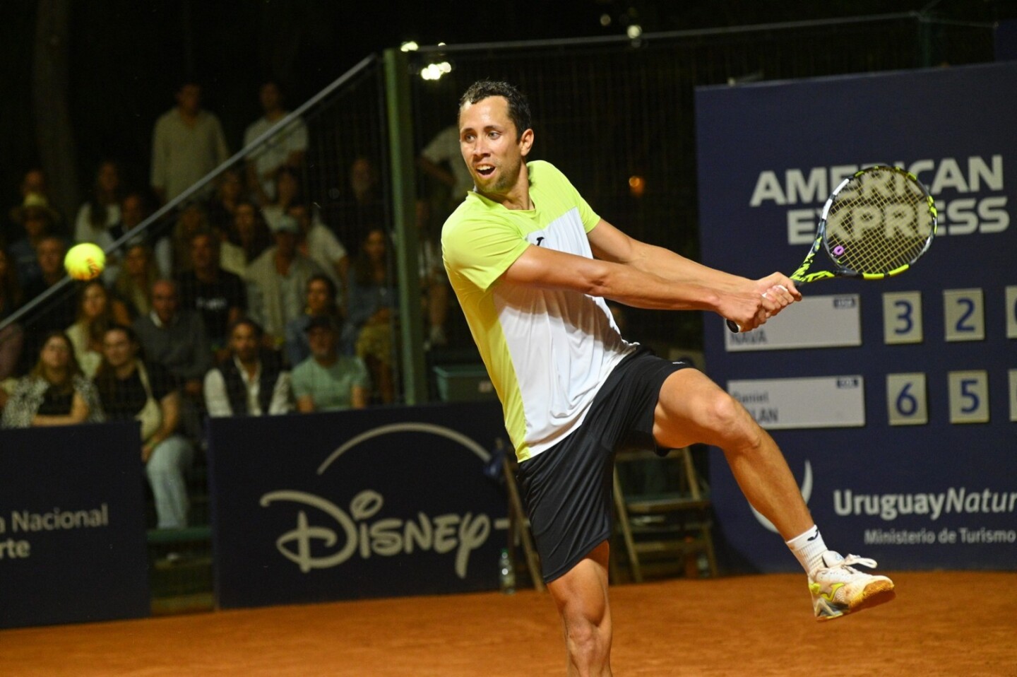 El colombiano Daniel Elahi Galán se metió en la final del Punta del Este Open.