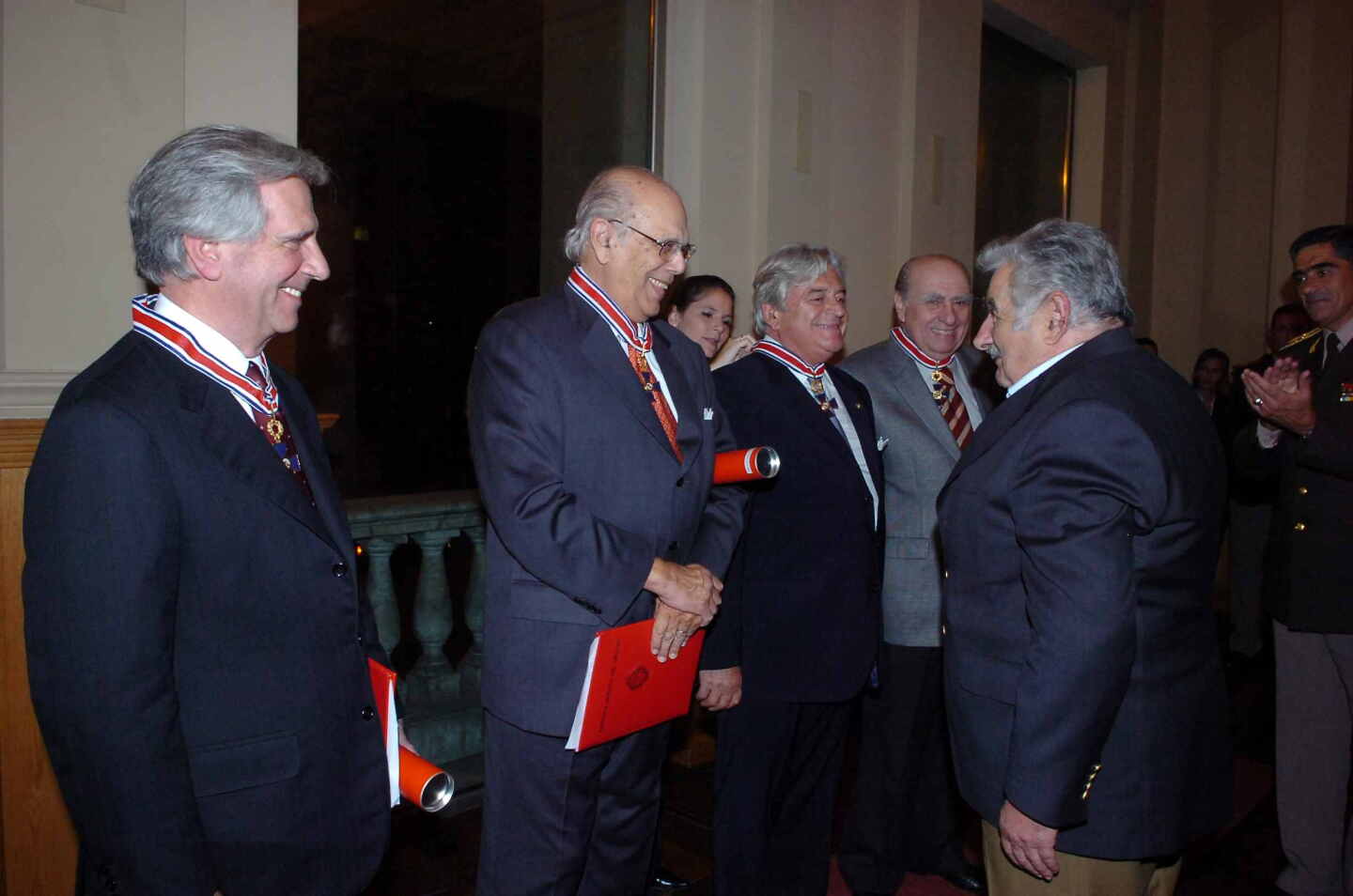 Expresidentes Tabaré Vázquez, Jorge Batlle, José Mujica, Luis Alberto Lacalle y Julio María Sanguinetti.