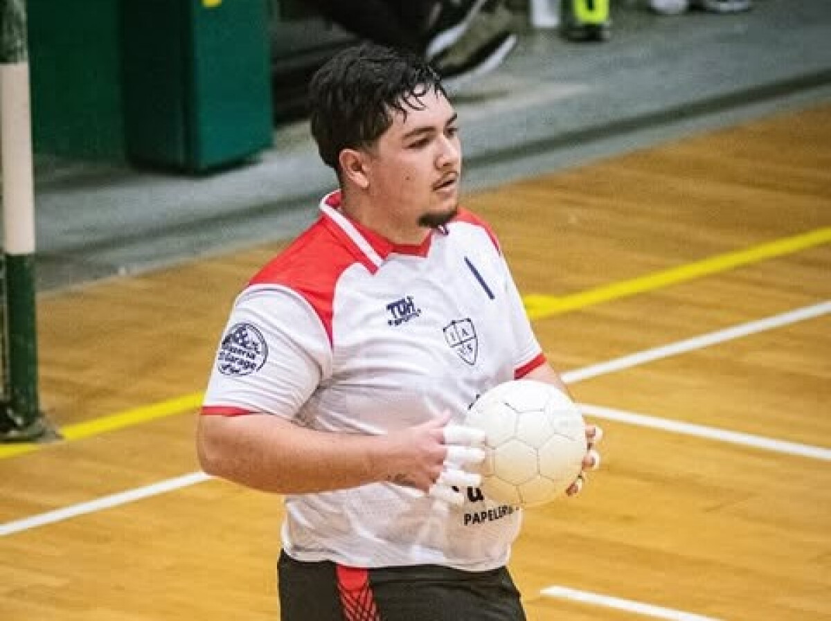 Asesinato de un joven de 18 años en Manga: era golero de futsal y su equipo lo despidió con un mensaje