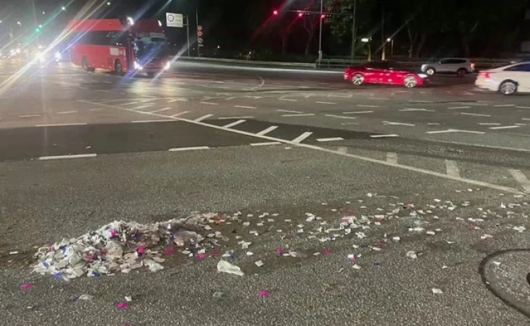 Corea del Norte envía a Corea del Sur centenares de globos rellenos de desechos