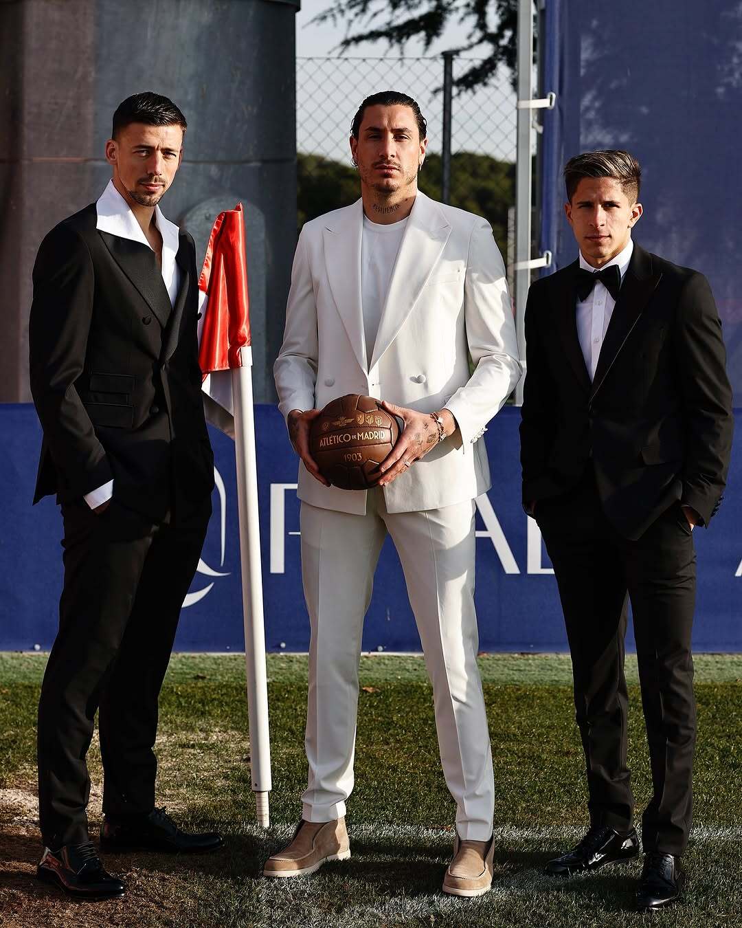 Clément Lenglet, José María Giménez y Giuliano Simeone: de gala para celebrar año nuevo en el Atleti.