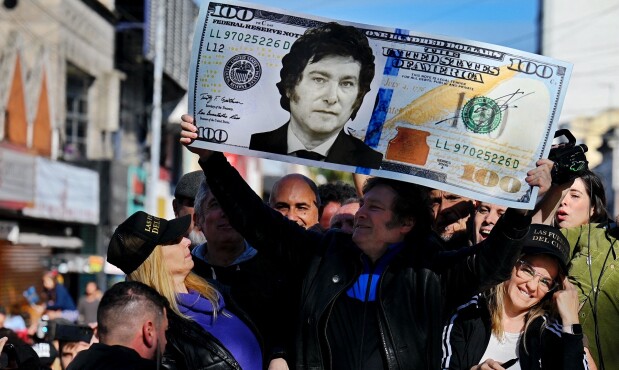 El presidente sufrió su primer revés cuando la Cámara de Trabajo frenó su reforma laboral