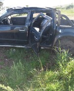 Camioneta volcó en Salto, conducida por un hombre ebrio y sin documentación. Foto: Policía de Salto.