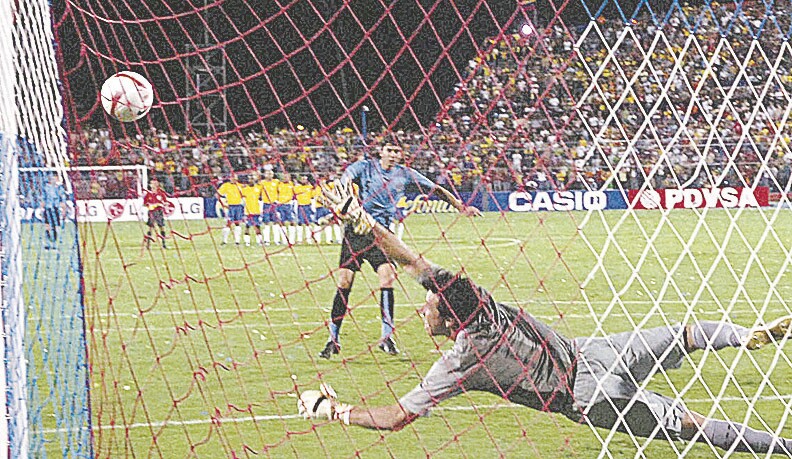 SELECCION DE URUGUAY VS SELECCION DE BRASIL 2007