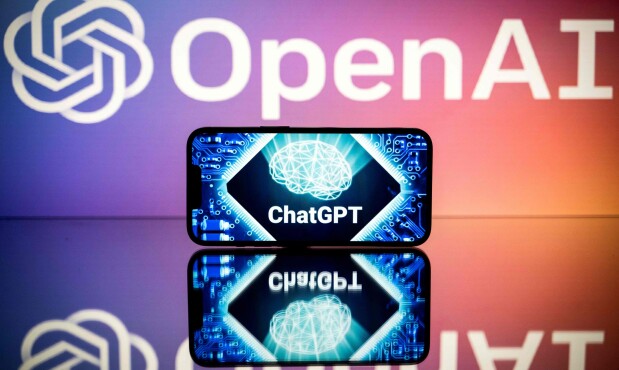 Logos de OpenAI y ChatGPT