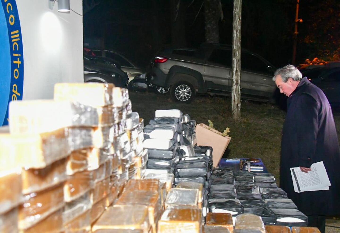 Nueve detenidos y 423 kilos de droga incautada en el marco de la Operación Pitágoras - EL PAÍS Uruguay