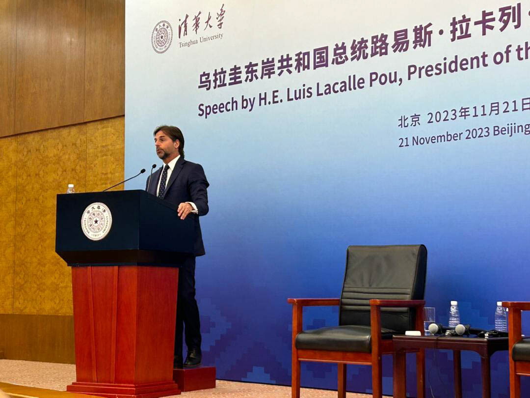 Luis Lacalle Pou durante su visita oficial en China. Foto: Presidencia.