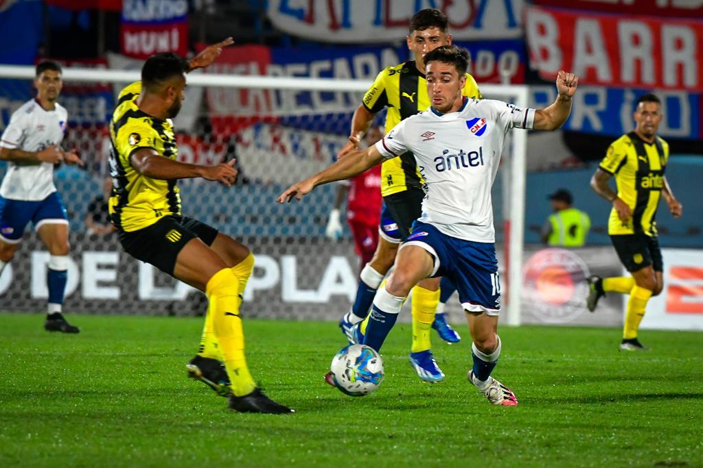 Nacional vs. Peñarol por la Serie Río de la Plata