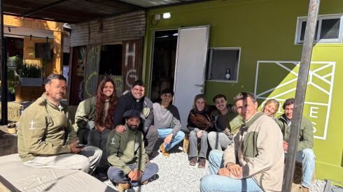 "Un país más justo empieza con un rancho menos”: el testimonio de Cirineos y su proyecto Rancho Cero en la Expo Prado 2025.