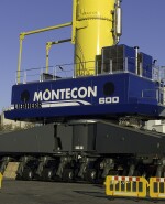Montecon opera la carga y descarga de buques portacontenedores en los muelles públicos
