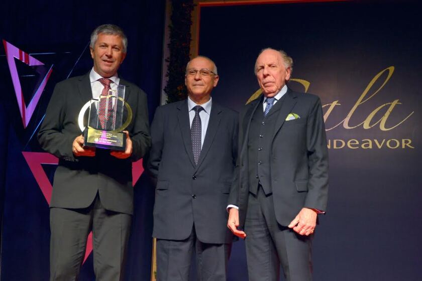 Marcos Guigou recibió su premio.