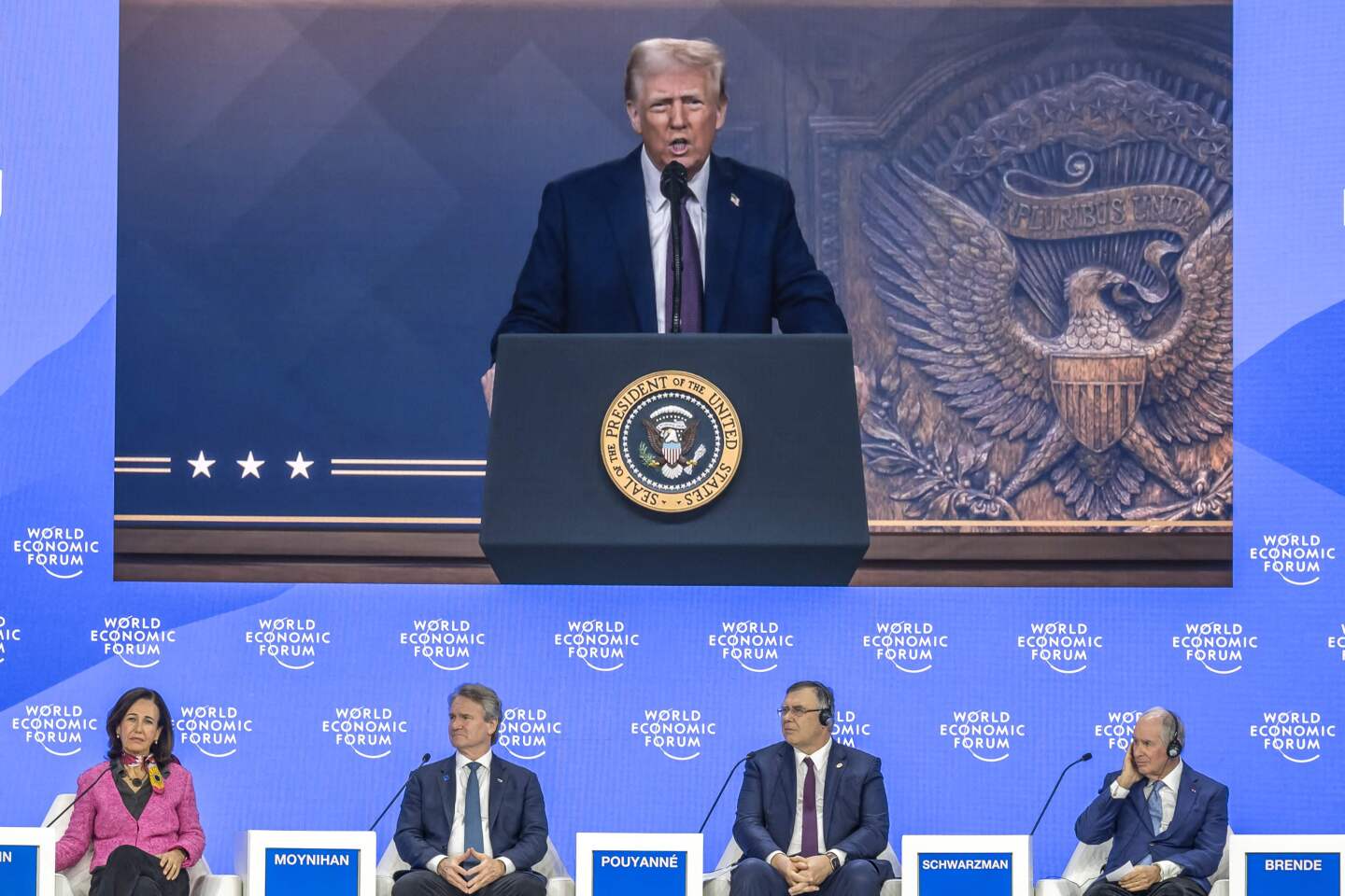 El presidente de Estados Unidos, Donald Trump, se dirige a las élites globales a través de una videoconferencia en el Foro Económico Mundial en Davos.