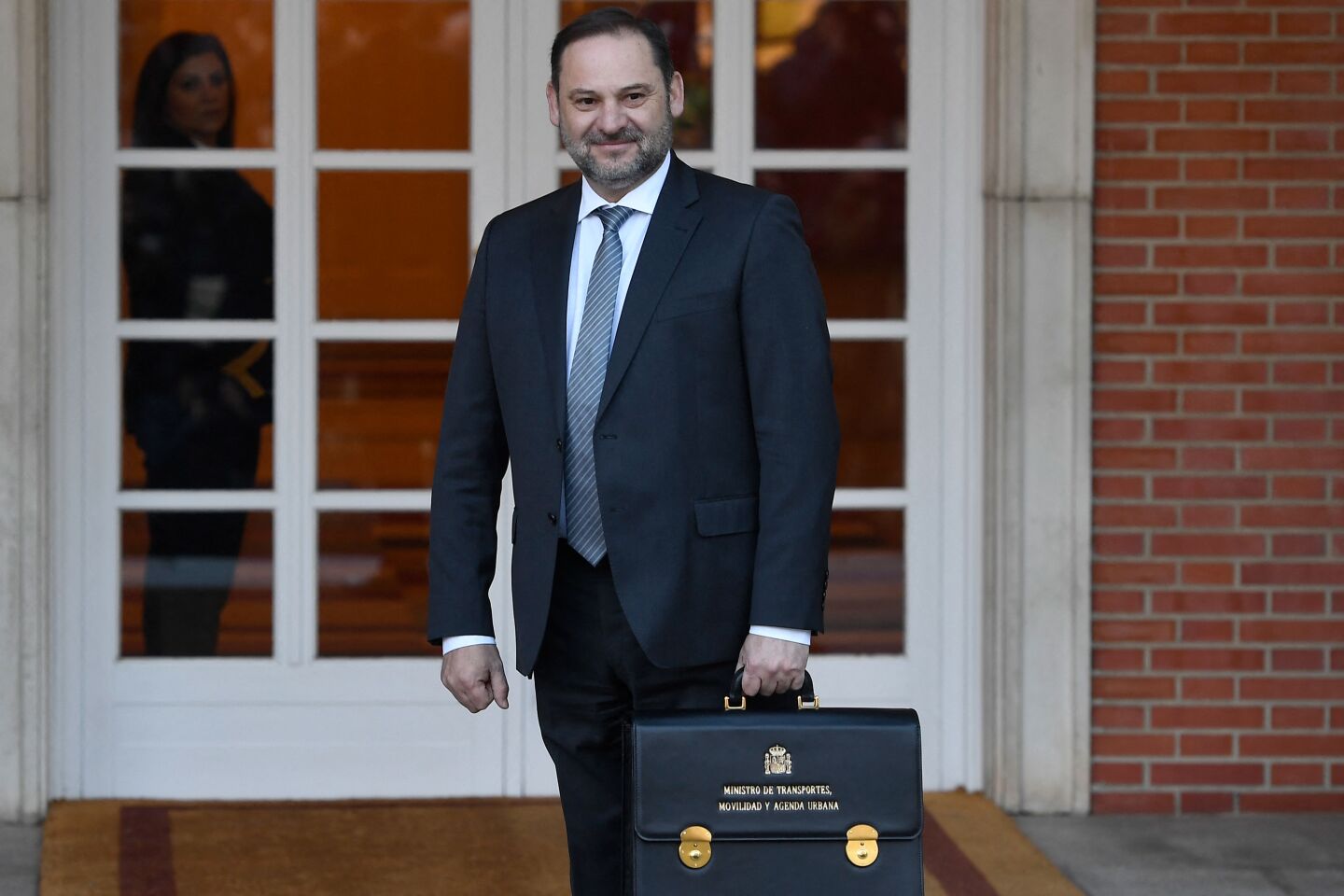 José Luis Ábalos: el exministro socialista está en el centro del escándalo por coimas durante la pandemia