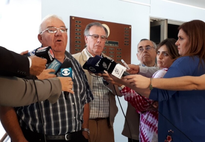 horacio-rodriguez-presiente-de-la-sociedad-de-productores-de-leche-de-florida-y-wilson-cabrera-presidente-de-la-asociacion-nacional-de-productores-de-leche.jpg