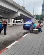 Operativo de la Policía de la Ciudad de Buenos Aires en la terminal Colonia Express este domingo 17 de diciembre.