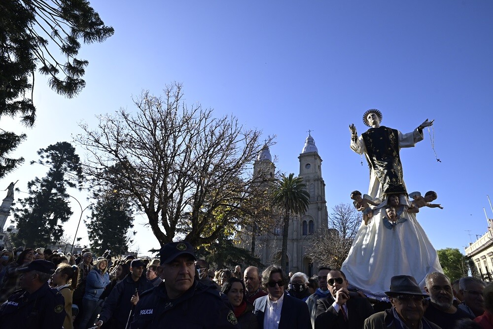 Procesión de San Cono en Florida.