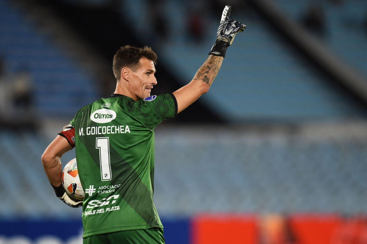 Mauro Goicoechea, arquero de Danubio, por Copa Sudamericana.