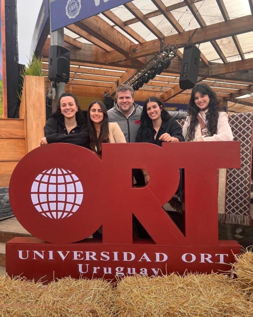 El equipo de ORT.