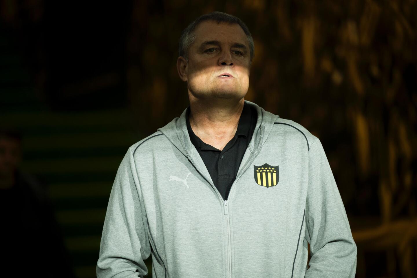 Diego Aguirre en el Estadio Campeón del Siglo.
