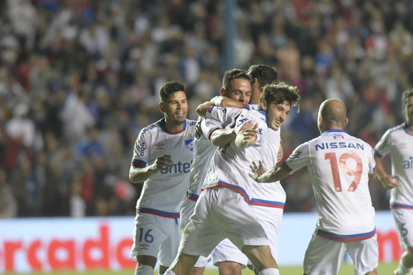 El gol de Octavio Rivero para Nacional