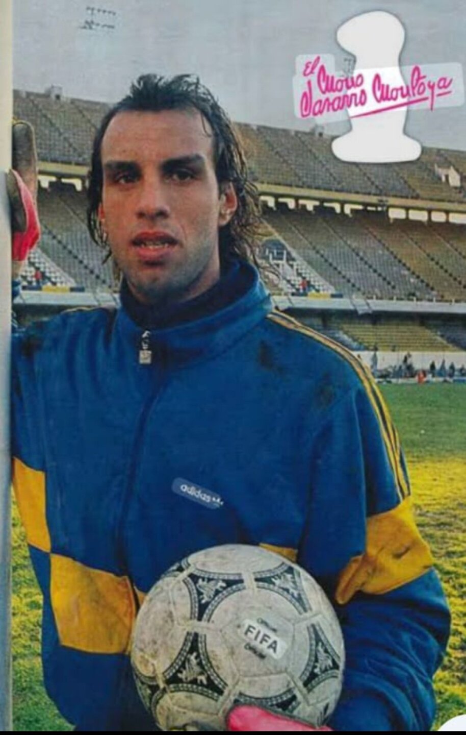 Carlos Navarro "Mono" Montoya en un entrenamiento con Boca Juniors en La Bombonera.