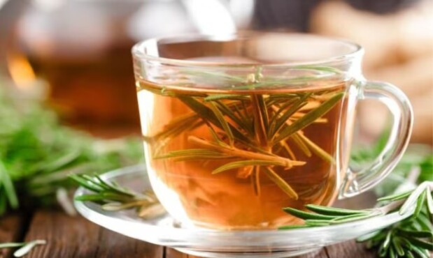 Infusión de romero y canela.