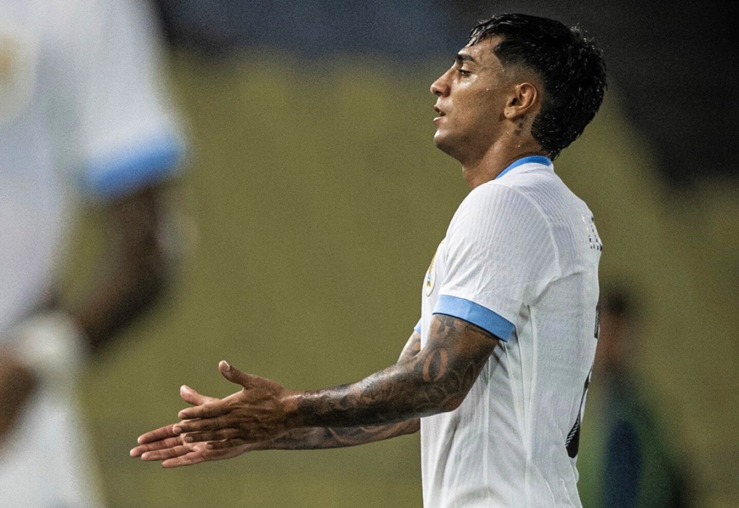 Facundo Torres en el partido amistoso entre Uruguay y Uzbekistán.