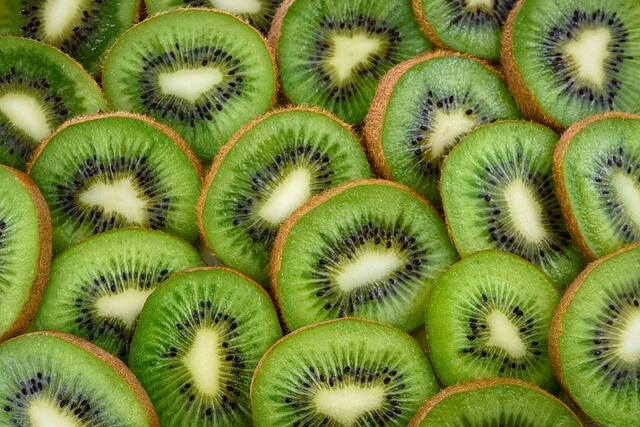 Kiwi, una fruta con muchos beneficios para la salud.