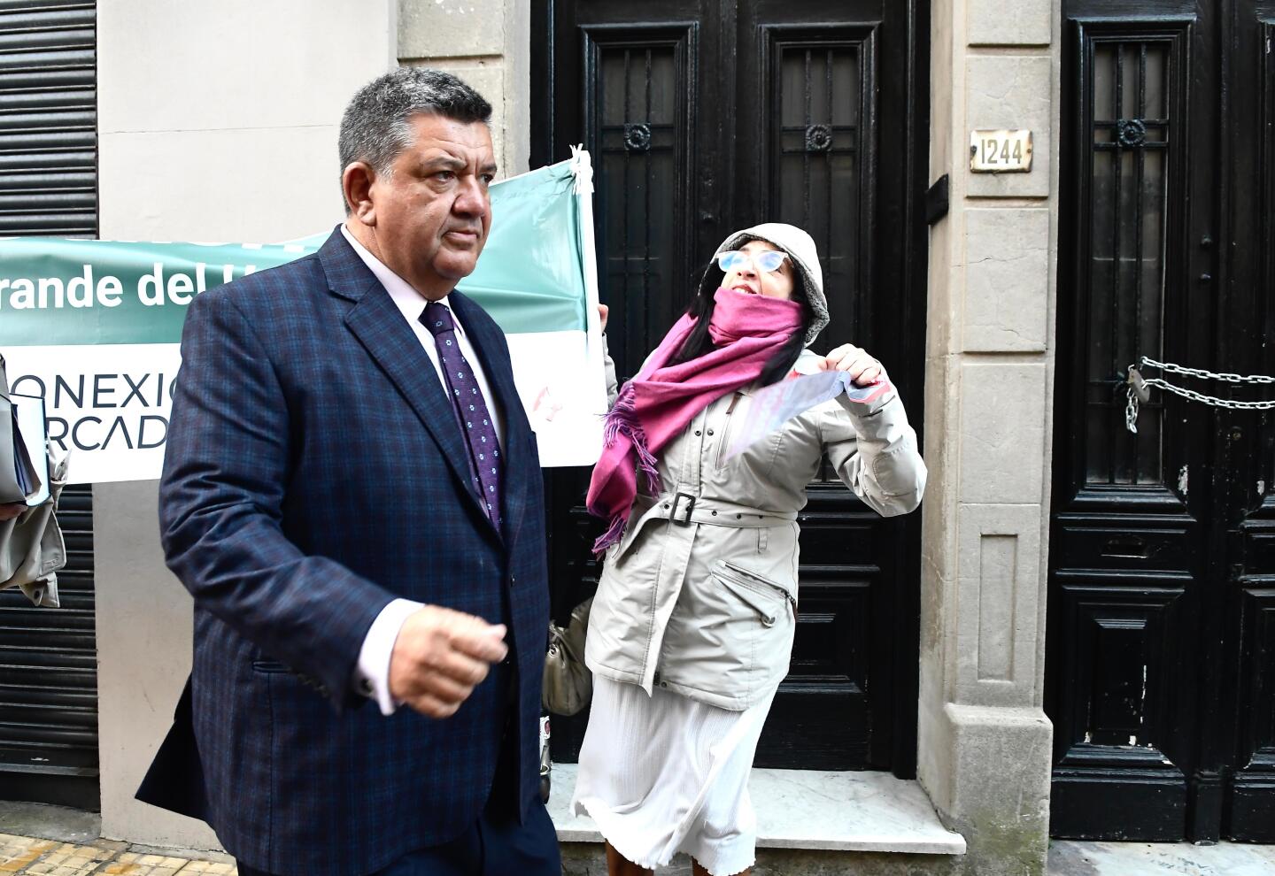 Jorge Barrera en el ingreso a una audiencia por el caso de Conexión Ganadera.