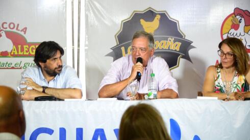 Mattos en la fiesta del Pollo y la Gallina