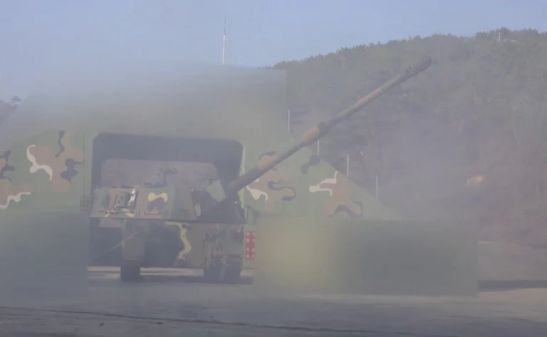 Seúl respondió con maniobra de fuego real a ensayo artillero norcoreano en el mar Amarillo