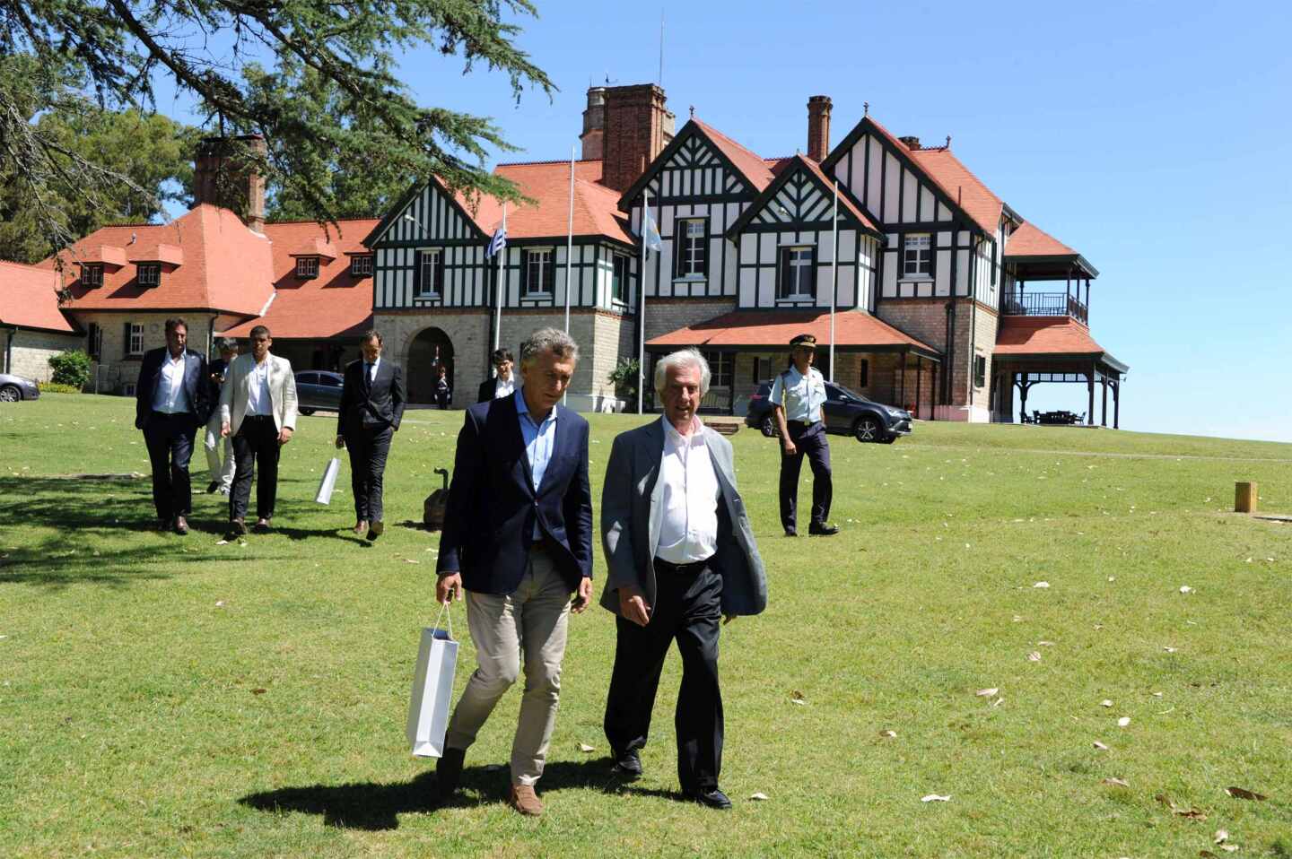 Tabaré Vázquez con Mauricio Macri en Anchorena.