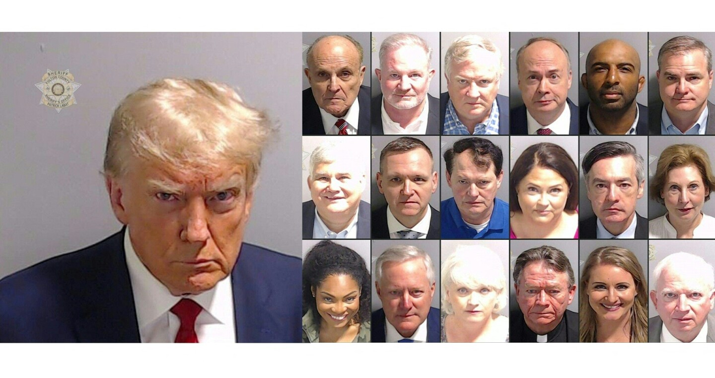 El expresidente Donald Trump entre los acusados de alterar las elecciones en Georgia; entre los más conocidos están Rudy Giuliani y el último jefe de gabinete, Mark Meadows