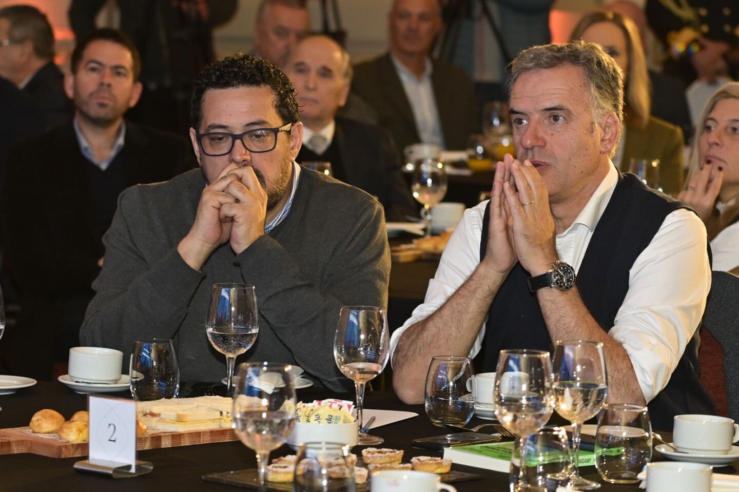 El secretario de Presidencia, Alejandro Sánchez, y el presidente de la República, Yamandú Orsi.