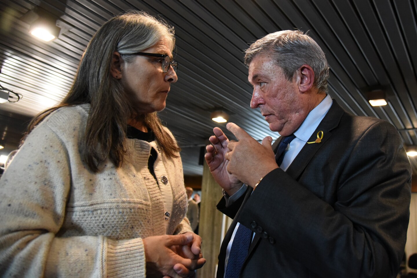 Ministra Lucía Etcheverry y presidente de la Cámara de Transporte Juan Salgado.