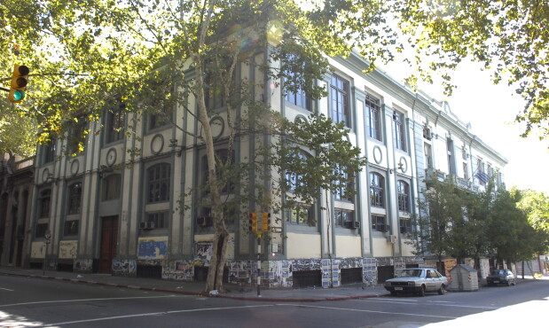 FACULTAD DE HUMANIDADES FACHADA