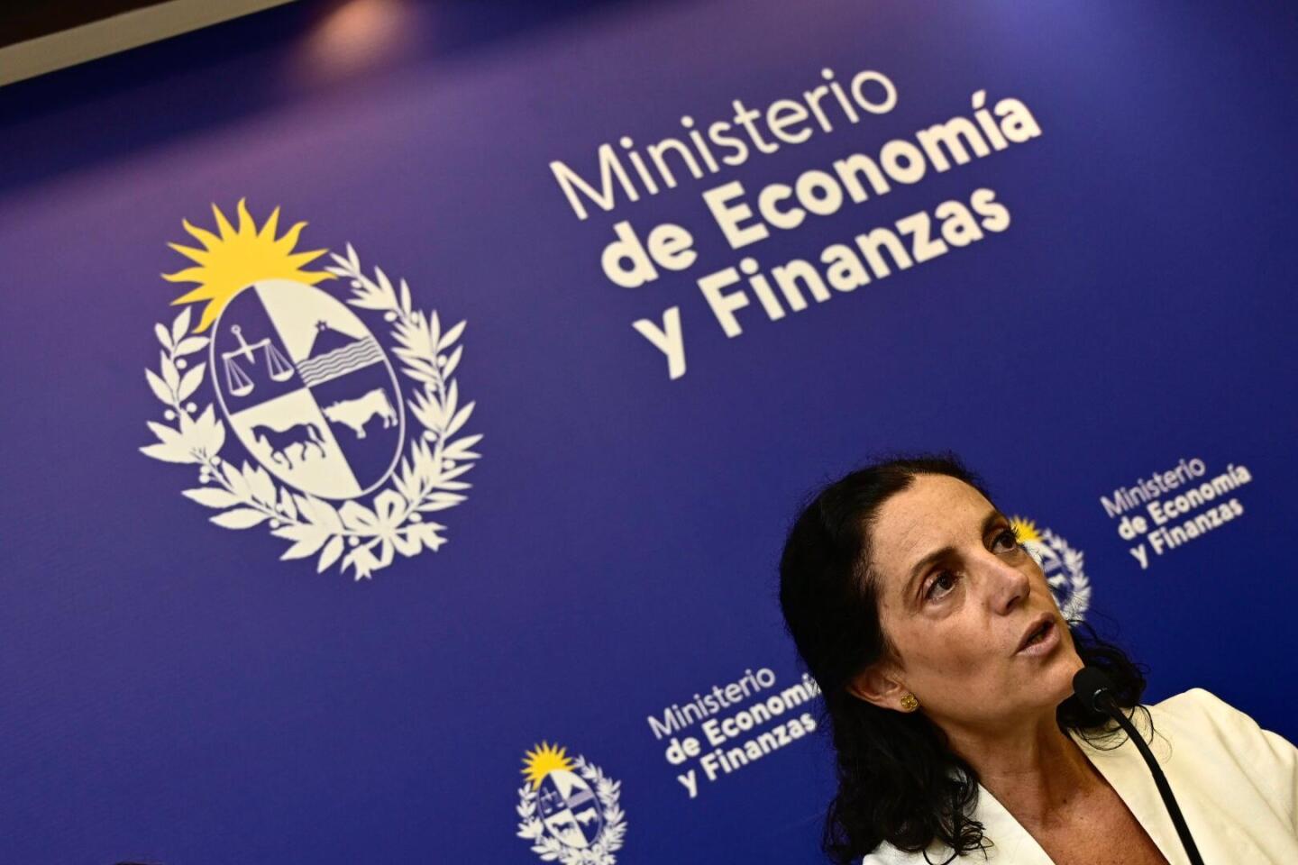Azucena Arbeleche.jpg