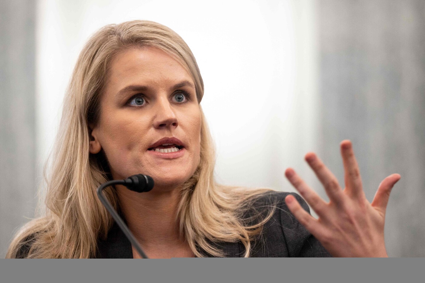 Frances Haugen testificó en el Capitolio de Estados Unidos. Foto: AFP
