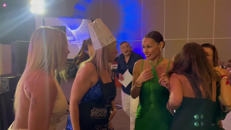 El encuentro de Valeria Ripoll y Pampita en un evento de Punta del Este