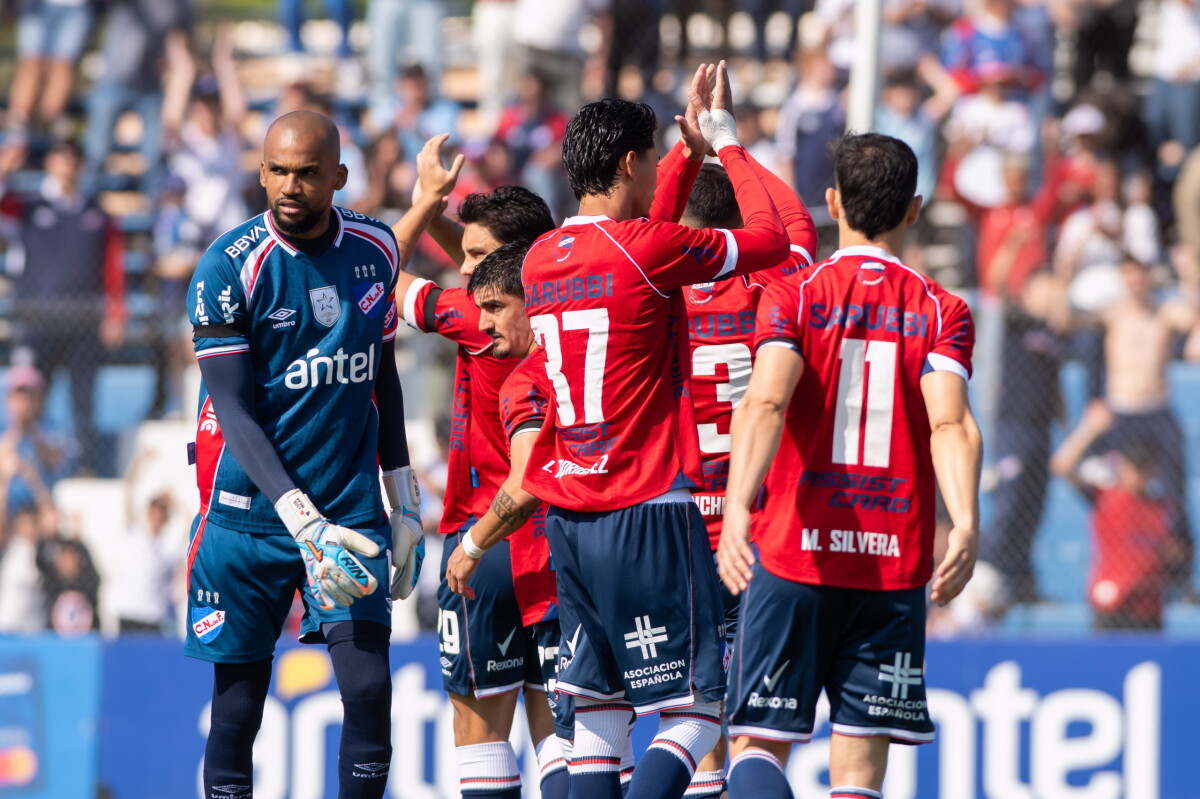Nacional y Montevideo City Torque se enfrentan en el Gran Parque Central