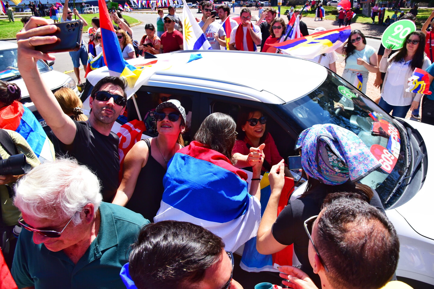 Blanca Rodríguez en la caravana del Frente Amplio este domingo 20 de octubre de 2024.