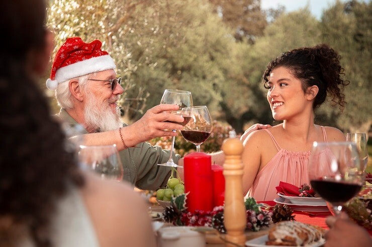 Familia festejando la navidad.