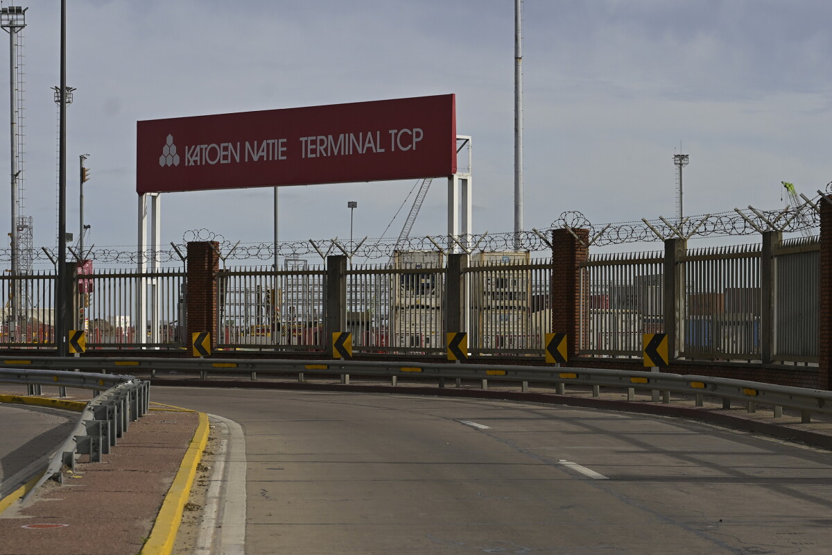 Puja. Los paros en la Terminal Cuenca del Plata benefician a puertos de la región, dijo Gandini.