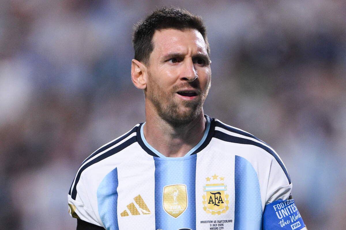 Lionel Messi durante el partido por los cuartos de final del Mundial 2026 entre Argentina y Suiza.