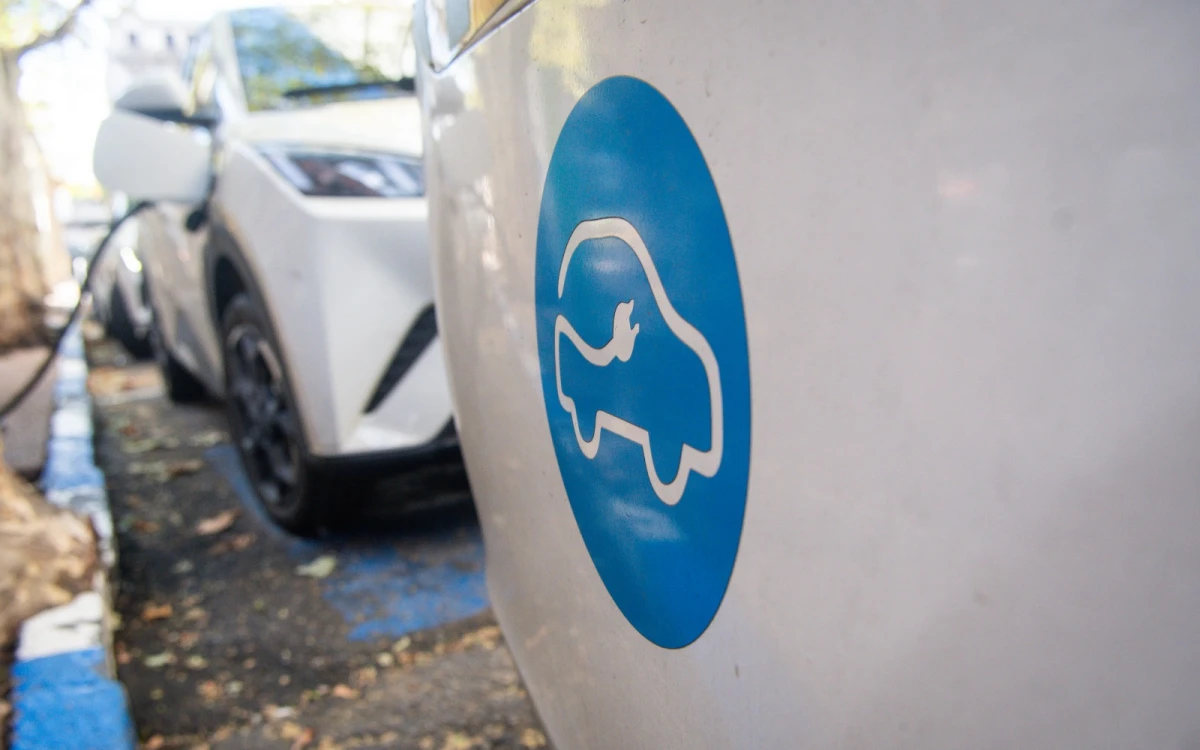 Urugwaj stawia czoła wyzwaniom sieci ładowania w obliczu boomu pojazdów elektrycznych