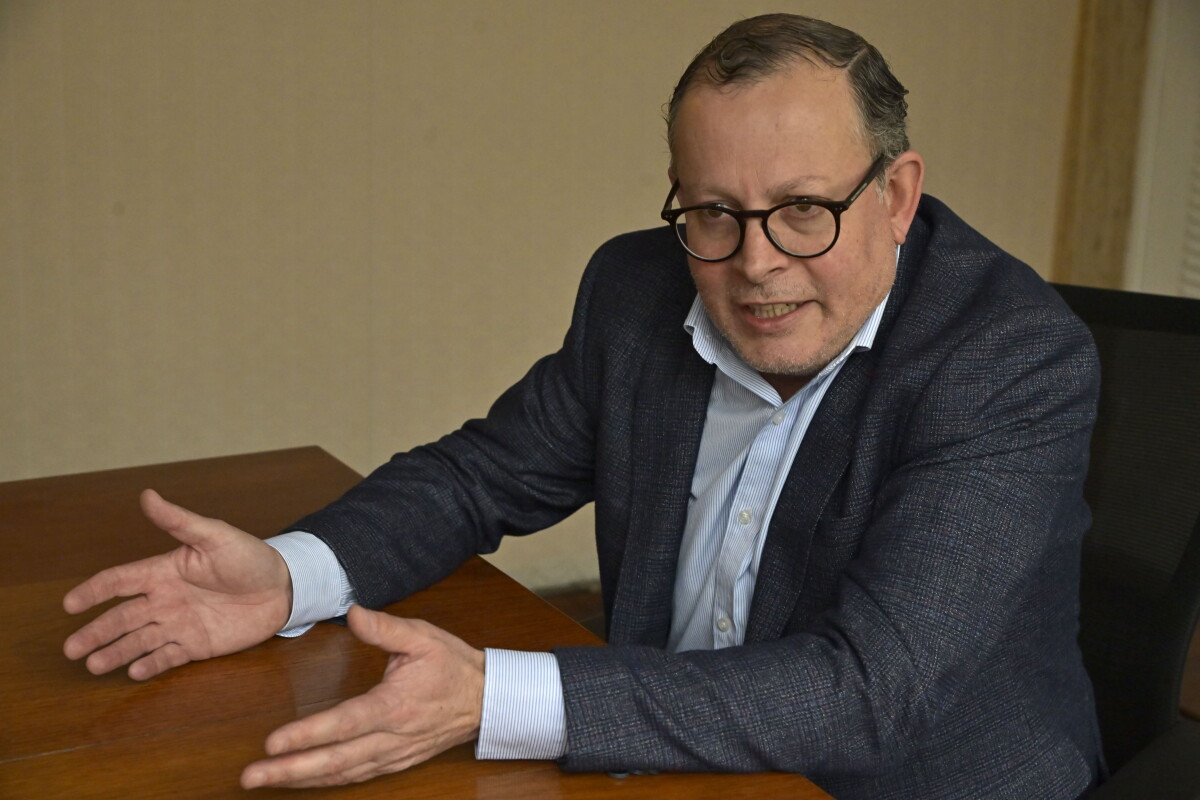 Álvaro Perrone.