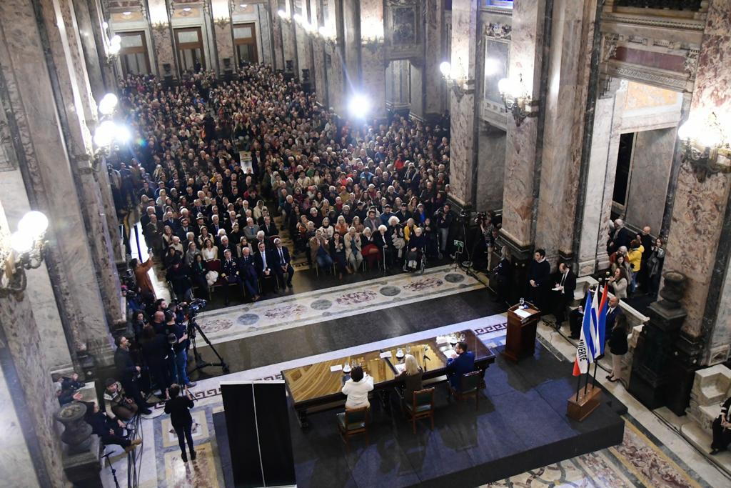 Estado realizó acto por asesinato de las Muchachas de Abril